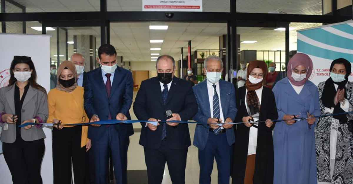 Bakan Varank’tan Şanlıurfa Teknokente Ziyaret 1 Bakan Varank’tan Şanlıurfa Teknokente Ziyaret