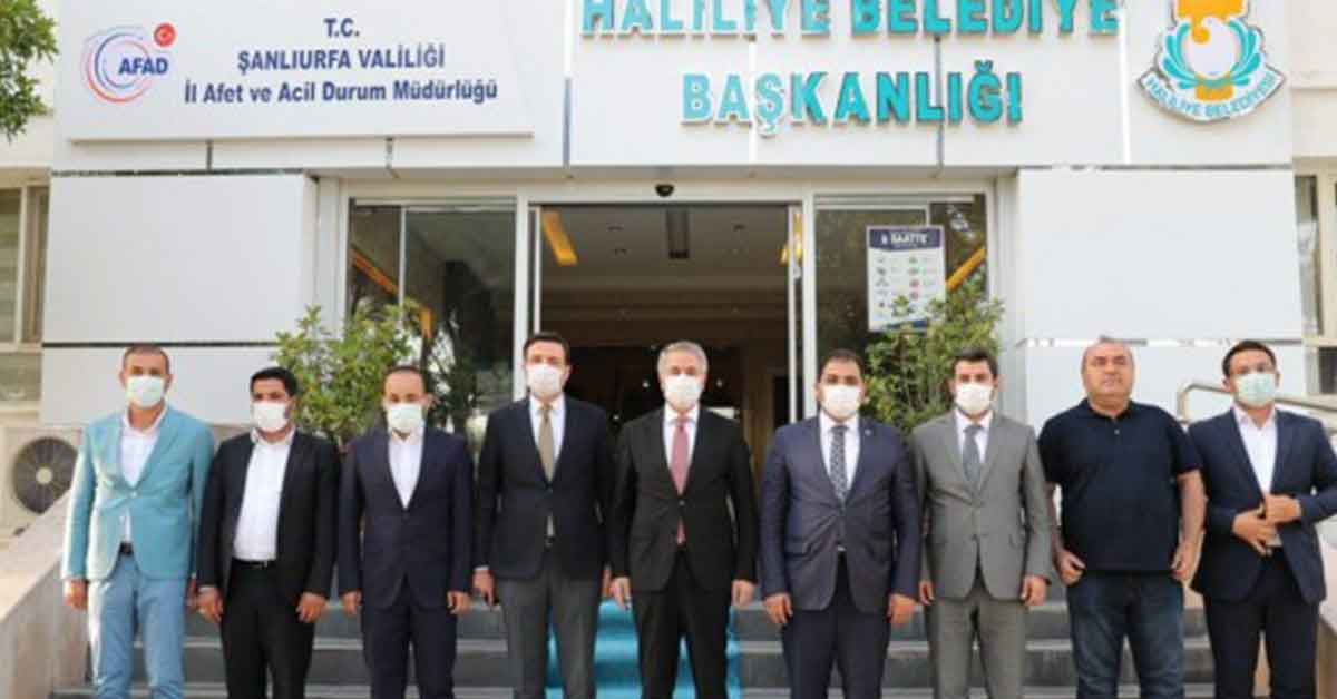 Urfa'da CB'nın talimatına uyan tek belediye Haliliye 1 Urfa'da CB'nın talimatına uyan tek belediye Haliliye