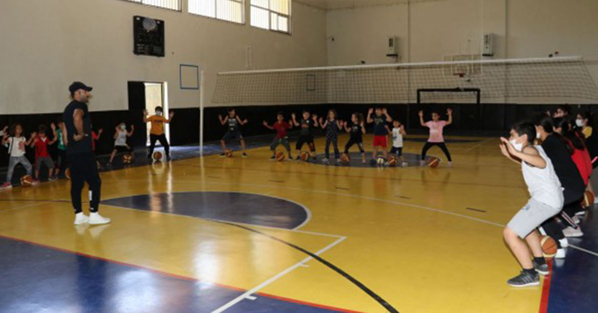 Karaköprü'de Çocuklar Basketbol Kursuna Gidiyor 1 karakopru 3