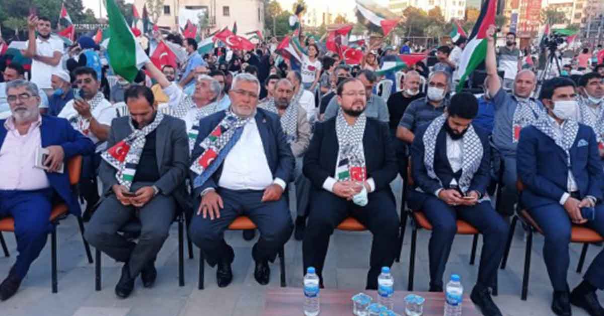 Urfa'da binlerce kudüs gönüllüsü nöbete durdu