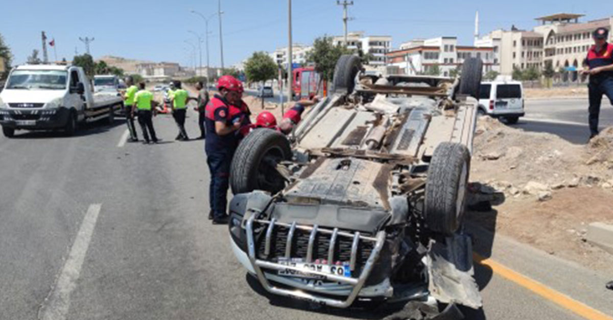 Urfa'da 2 Araç Çarpıştı! 9 Yaralı 2 kaza urfa