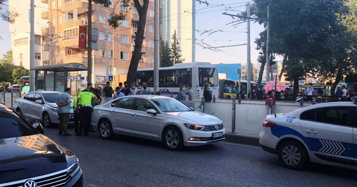 Şanlıurfa'da aynı noktada peş peşe 2 kaza 1 Şanlıurfa'da aynı noktada peş peşe 2 kaza
