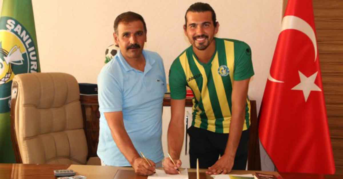 Şanlıurfaspor 10 futbolcuya imza attırdı