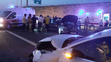 Şanlıurfa’da iki otomobil çarpıştı: 8 yaralı 1'i ağır