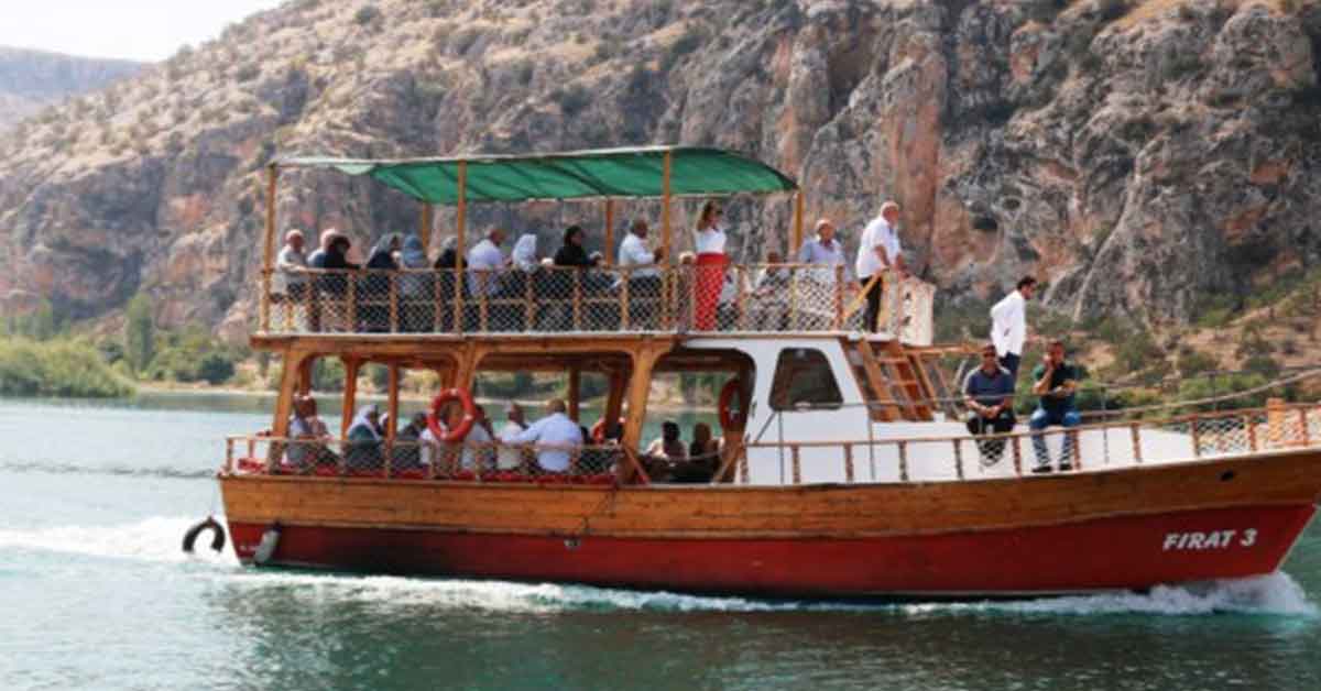 Şanlıurfa'ya Ziyaretçi akını 1 Şanlıurfa'ya Ziyaretçi akını