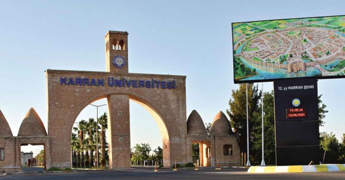 Rektör Çelik, öğrencileri HRÜ'ye davet etti 1 Rektör Çelik, öğrencileri HRÜ'ye davet etti