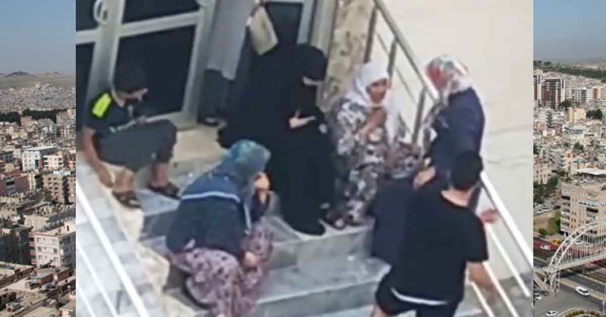 Evi Sular Altında Kalan Kadın Gözyaşlarını Tutamadı 1 kadin urfa sel