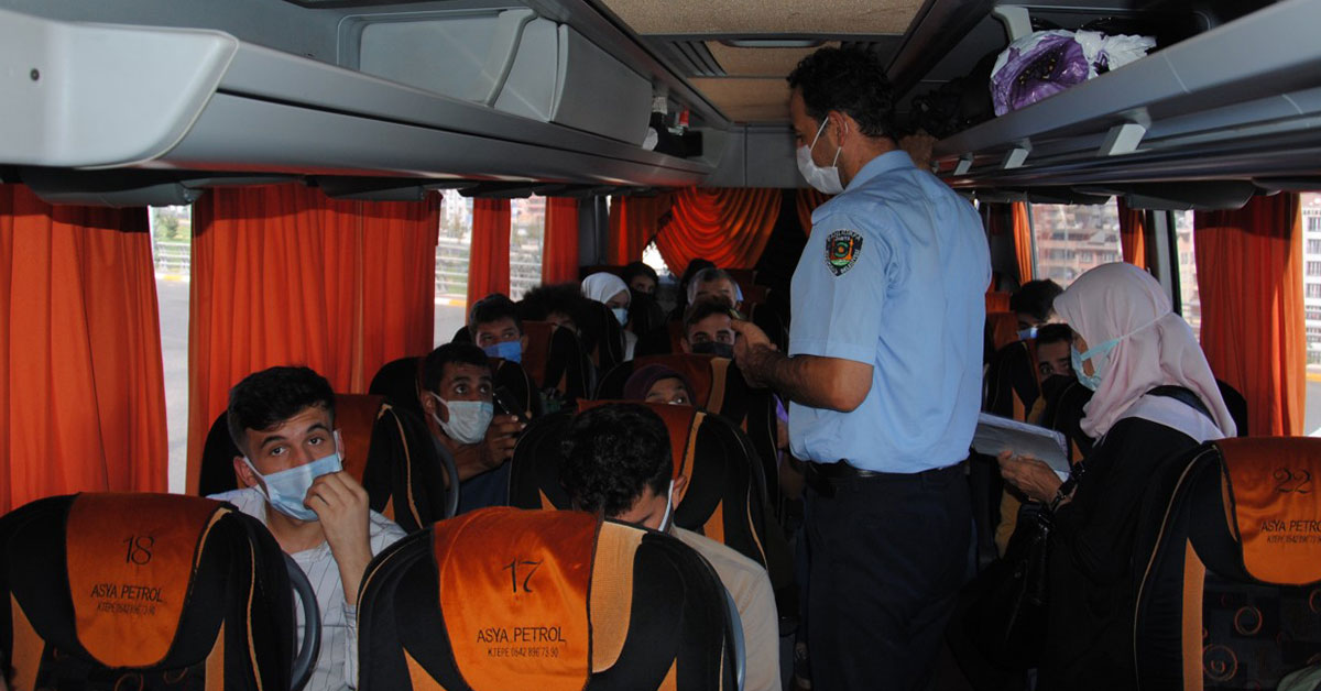 Şanlıurfa'da Aşı Kartı Ve Pcr Testi Denetimi 1 asi pcr denetim