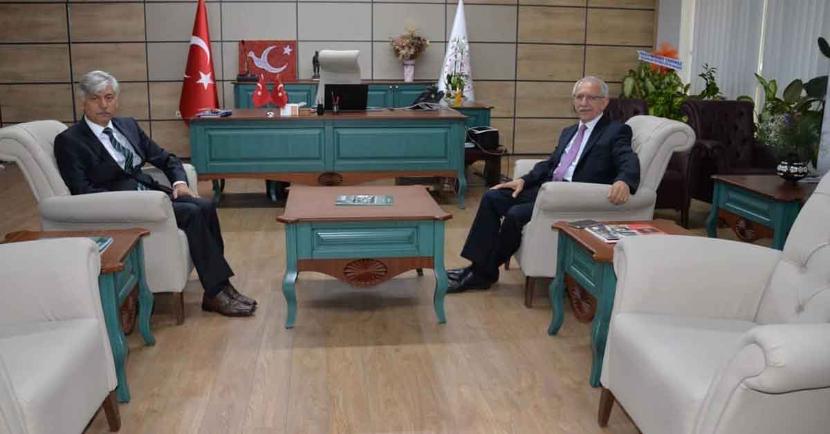 Bakan Yardımcısı Şanlıurfa Milli Eğitim Müdürlüğünü Ziyaret Etti