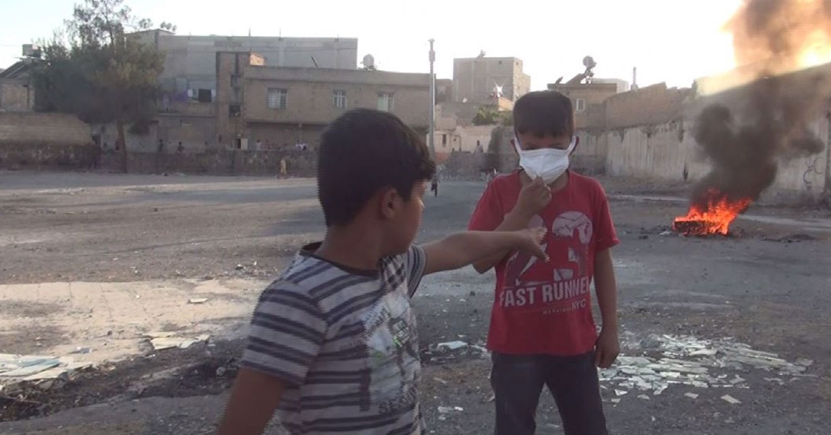 Urfa'da Çocukların Alevlerle Tehlikeli Oyunu 1 cocuk yangin