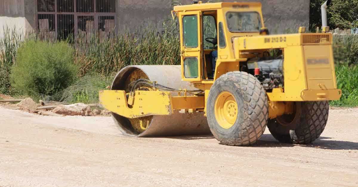 Harran'da Köy içi asfalt çalışmaları başladı