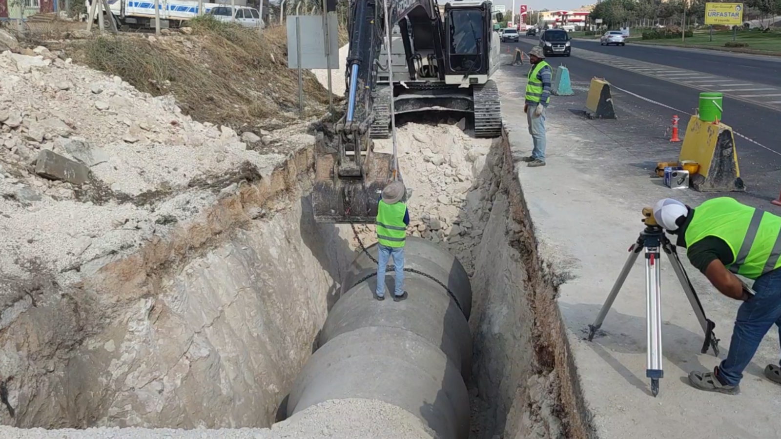 Şanlıurfa'nın alt yapısı güçlendiriliyor 1 Şanlıurfa'nın alt yapısı güçlendiriliyor