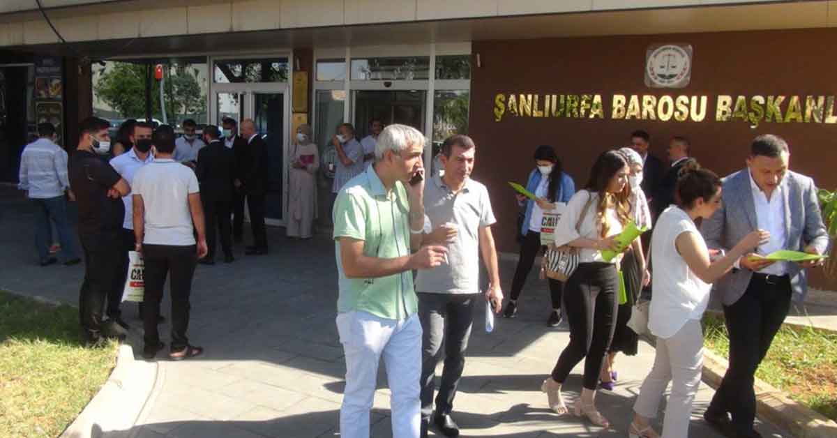 Şanlıurfa Eczacı Odası seçimlerinde oylar sayılıyor! 1 Şanlıurfa Eczacı Odası’nda seçim heyecanı başladı
