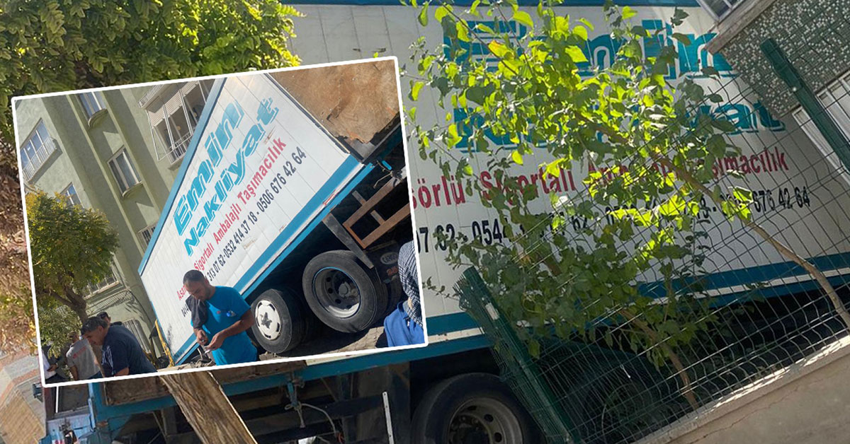 Urfa'da Freni Boşalan Araba Binaya Daldı 1 bina kaza urfa