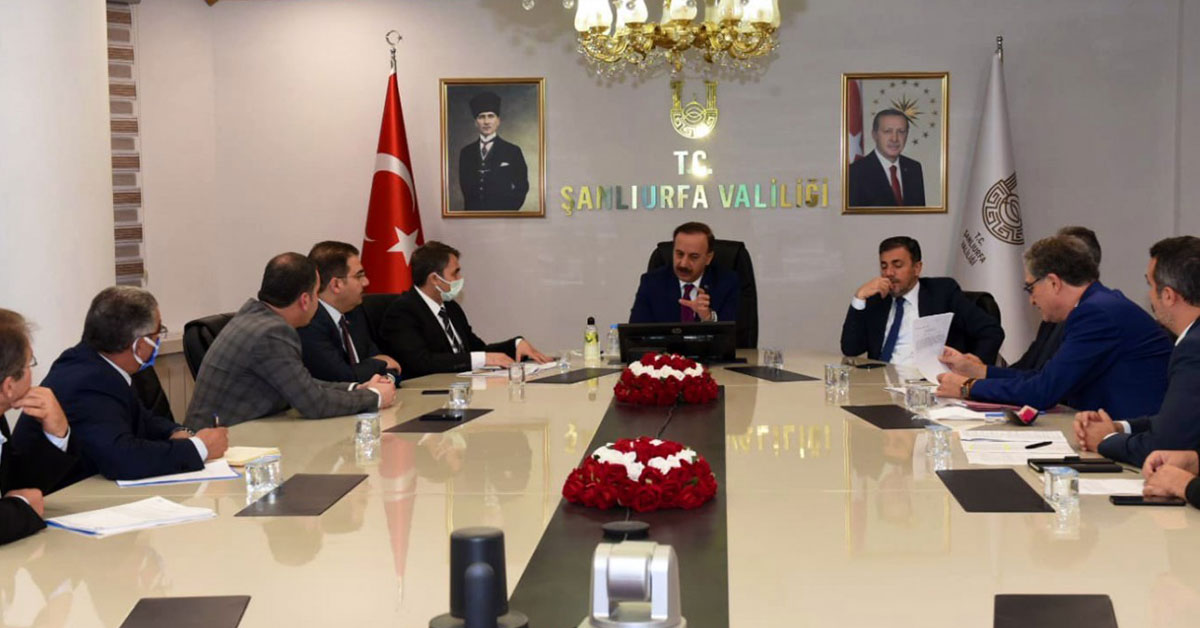 Vali Erin, DEDAŞ ile Toplantı Yaptı 1 dedas vali erin