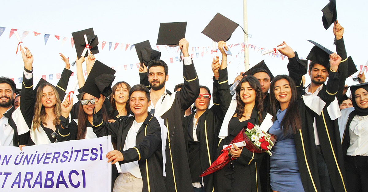 Harran Üniversitesi'nde Mezuniyet Coşkusu 1 harran universitesi 3