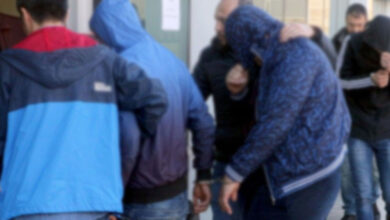 Photo of Urfa’da Torbacılar Yakayı Ele Verdi! 4 Gözaltı