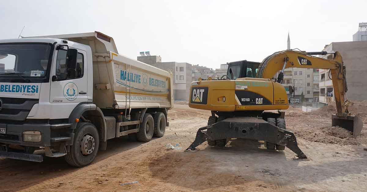 Haliliye Belediyesinden 6 Mahallede Yol Çalışması 1 Haliliye Belediyesinden 6 Mahallede Yol Çalışması