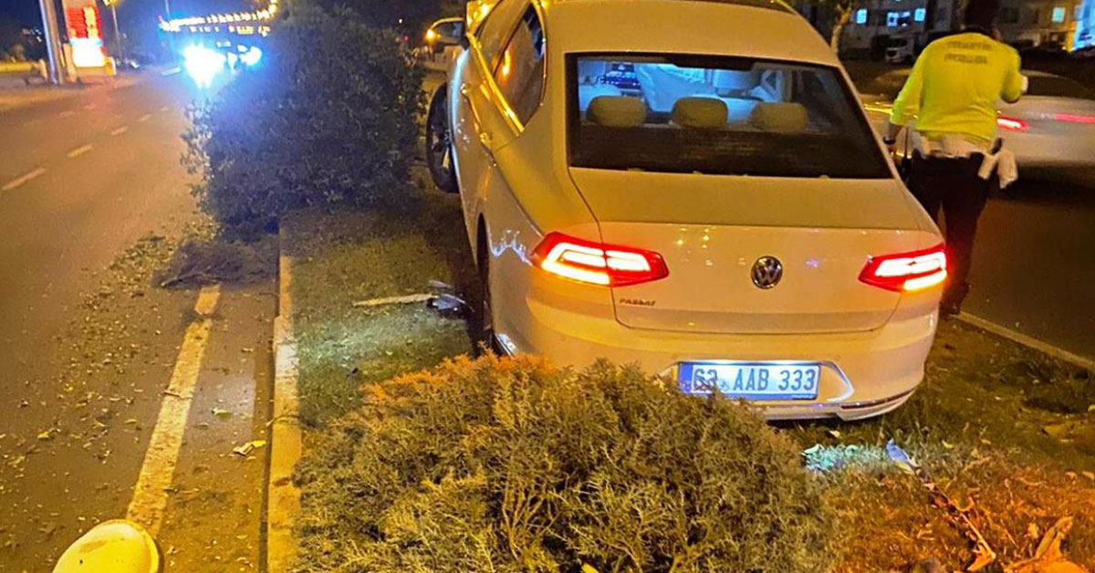 Şanlıurfa'da Kaza! Ağaçlara Çarparak Durabildi 1 kaza urfa 2