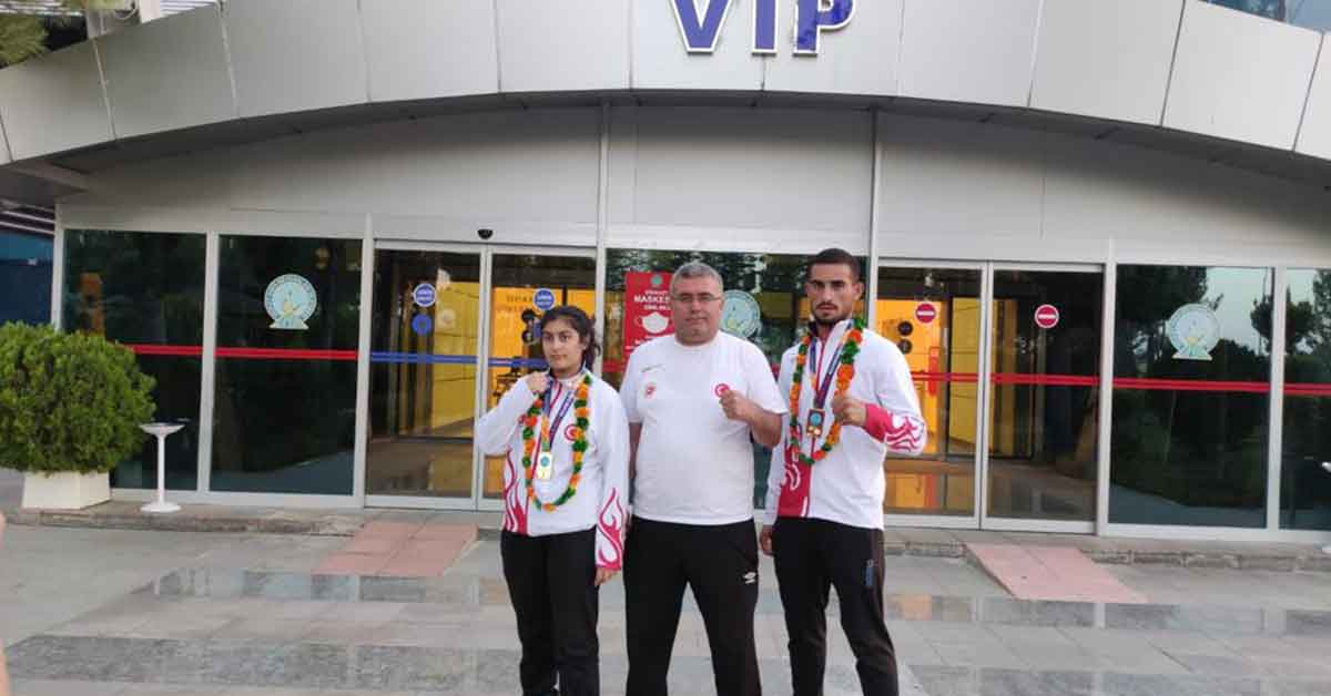 Urfalı Kıck Boksçu Avrupa Şampiyonu Oldu. 1 Urfalı Kıck Boksçu Avrupa Şampiyonu Oldu.