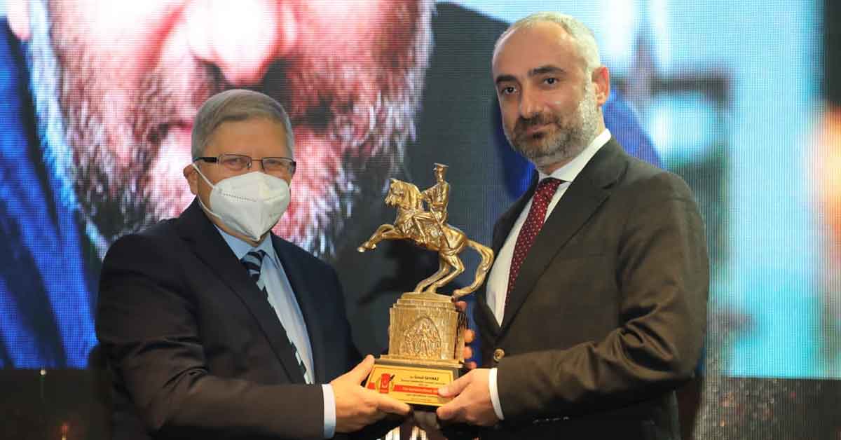 İsmail Saymaz yılın gazetecisi seçildi