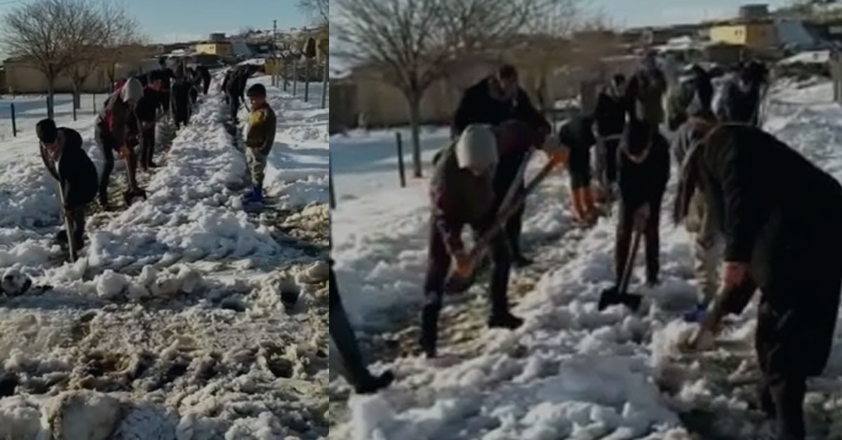 Siverek’te Karları Vatandaş Temizliyor