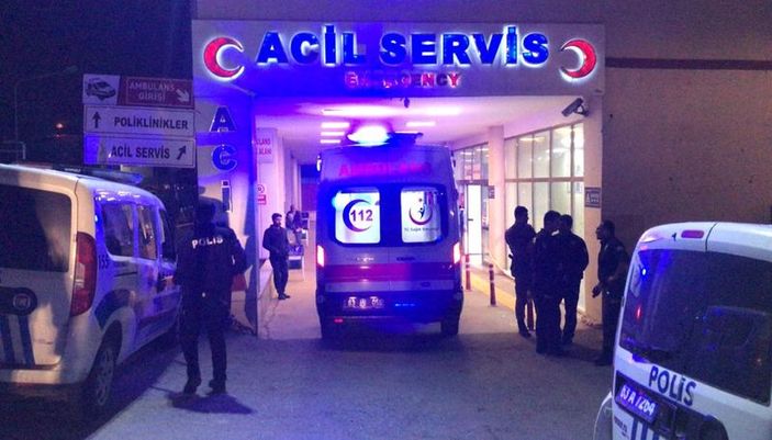 2022 04 karakoprude gece yarisi komsularin kavgasinda 5 yarali