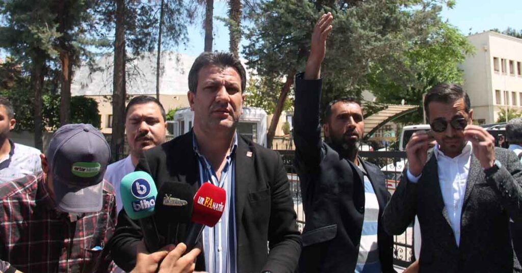 Urfa'da Çiftçiler DSİ Önünde DEDAŞ'ı Protesto Etti 1 dedas ciftci