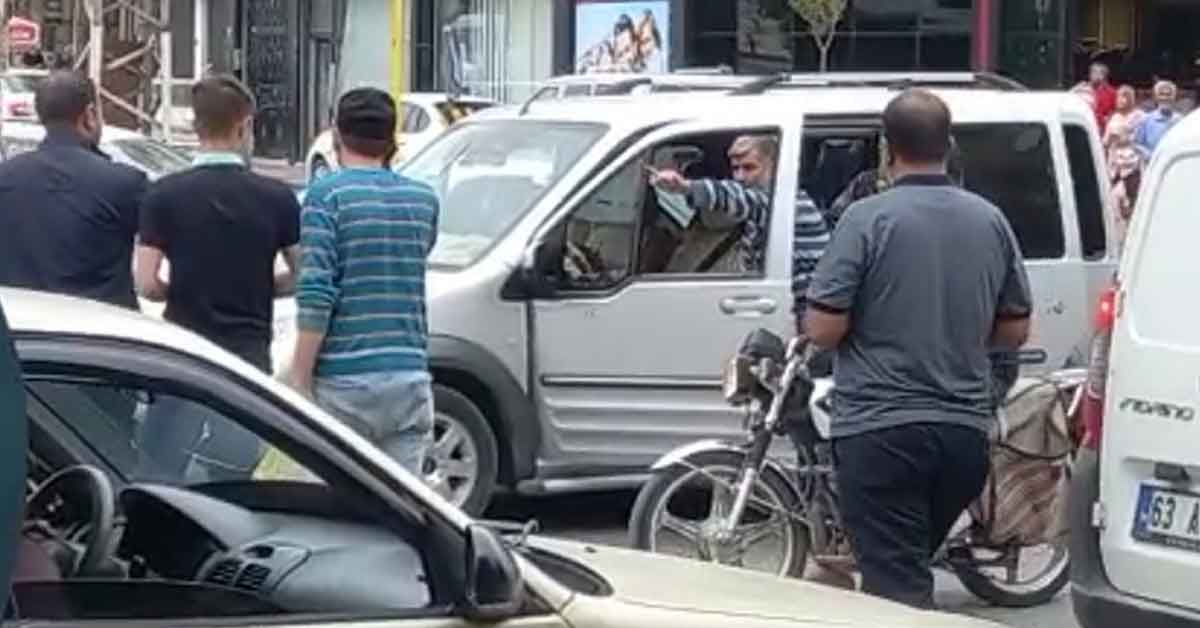 Şanlıurfa’da yol verme tartışması! 1 Şanlıurfa’da yol verme tartışması!