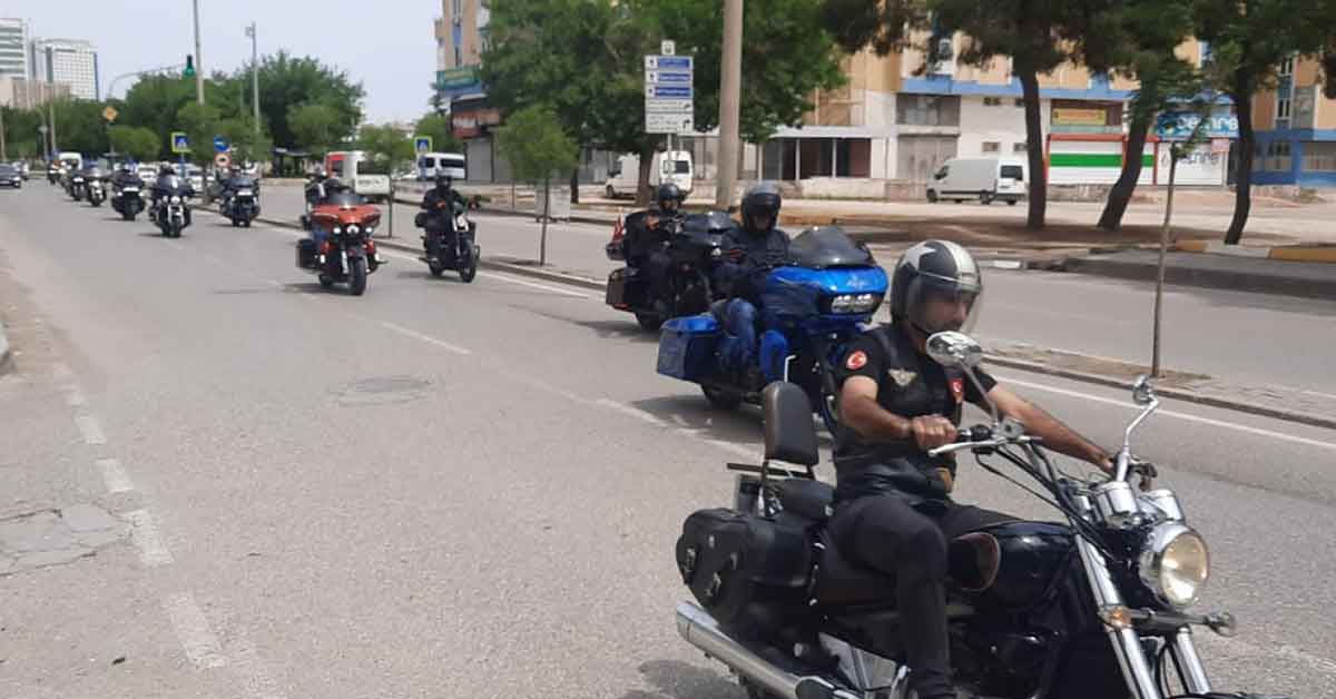 Motosiklet tutkunları Şanlıurfa’da buluştu 1 Motosiklet tutkunları Şanlıurfa’da buluştu
