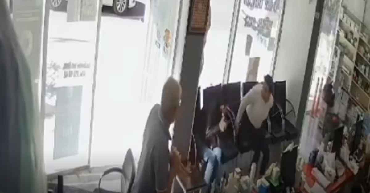 Urfa’da eczaneye silahlı saldırı