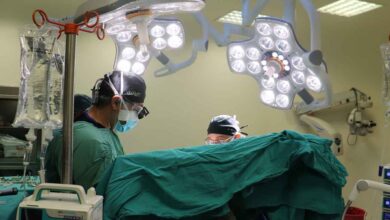 HRÜ Hastanesinde hastadan 9 santimlik kist çıkarıldı