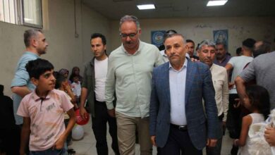 Urfa'da belediye başkanının ayağı kırıldı