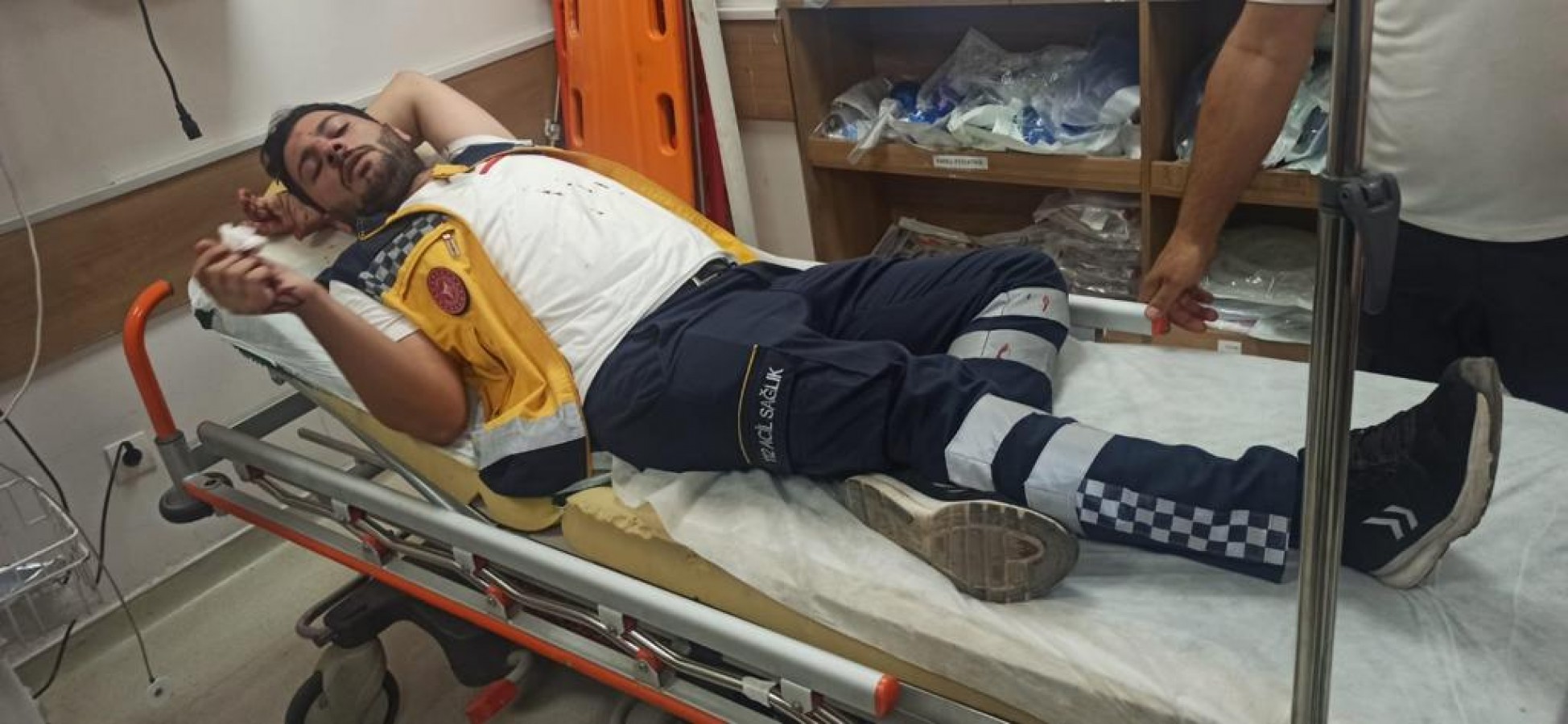 2022 07 urfada trafik teroru ambulans soforunun burnunu kirdi