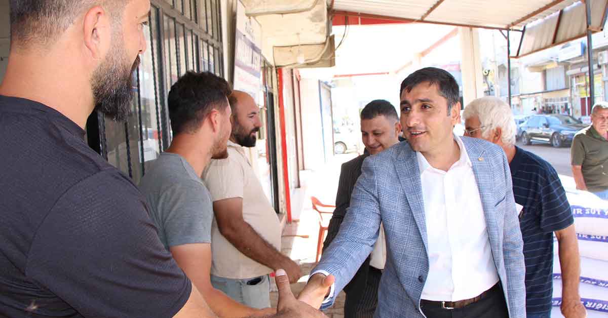 Karadağ, Bozova’ya ilçe başkanlarıyla beraber çıkartma yaptı
