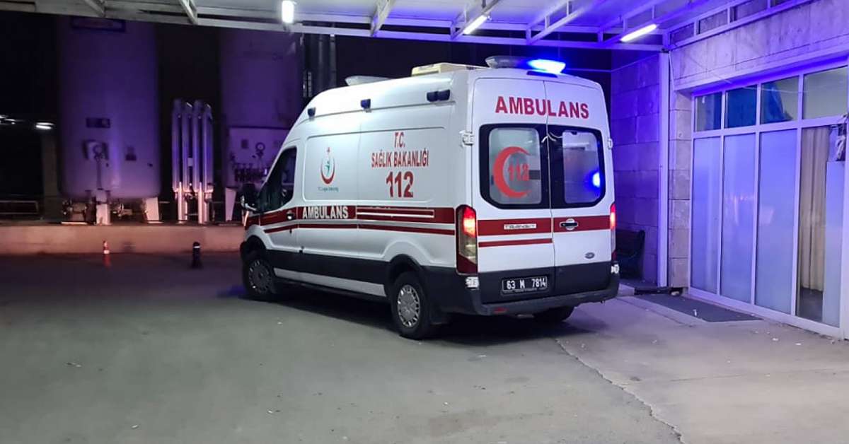 Urfa'da Organize Sanayide yangın! Bir kişi hastanelik oldu 1 organize sanayide yangin bir kisi hastanelik oldu.l