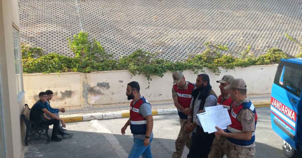 Urfa’da iki cinayetten aranan firari jandarmadan kaçamadı