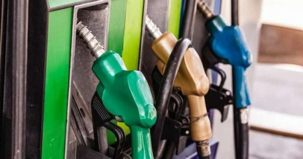 Benzine Bir İndirim Daha Geliyor 1 benzine indirim geldi