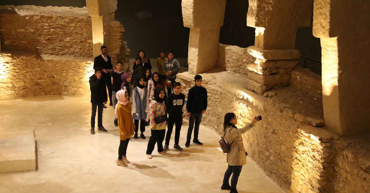 Haliliye'de öğrenciler tarihi gezerek öğrendiler