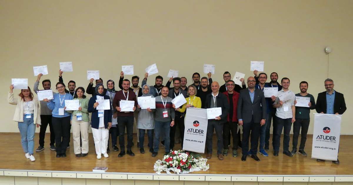 İleri Kardiyak Yaşam Kursu HRÜ'de Yapıldı 1 hru toplanti