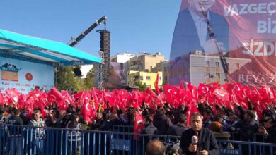 Cumhurbaşkanı Erdoğan Şanlıurfa’ya geldi. Erdoğan birazdan alanda halka hitap edecek.