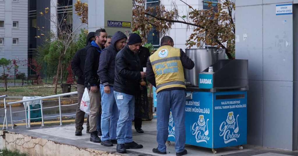Haliliye Belediyesi'nden Binlerce Kişiye Çorba İkramı 1 haliliye