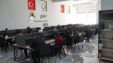 Haliliye’de öğrenciler kütüphane ortamında hazırlanıyor