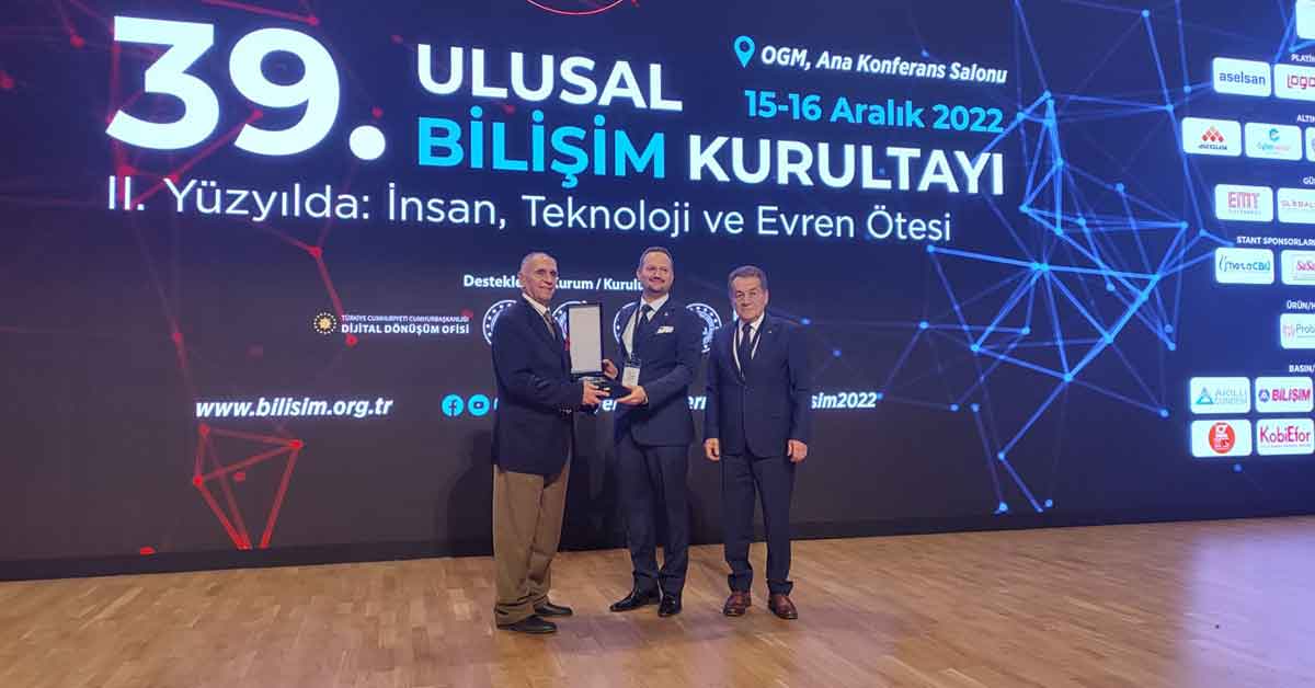 HRÜ Bilgisayar Mühendisliği Bölüm Başkanına Ulusal Prestijli Ödül