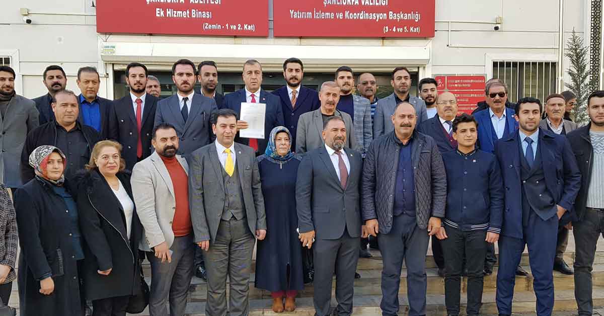 CHP Şanlıurfa İl Yönetimi Mazbatasını Alarak Göreve Başladı 1 CHP Şanlıurfa İl Yönetimi Mazbatasını Alarak Göreve Başladı