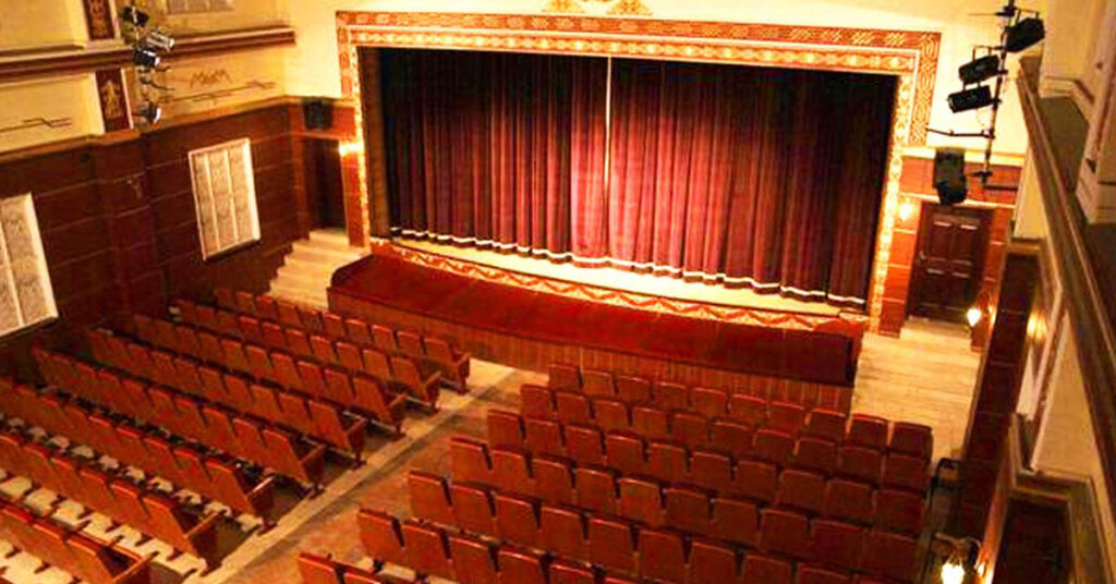 devlet tiyatrosu