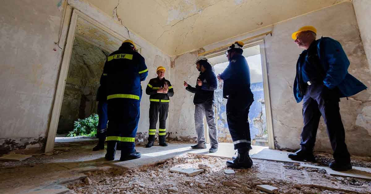 Urfa’da 'deprem fırsatçılığı'na karşı uyarı 1 Urfa’da 'deprem fırsatçılığı'na karşı uyarı