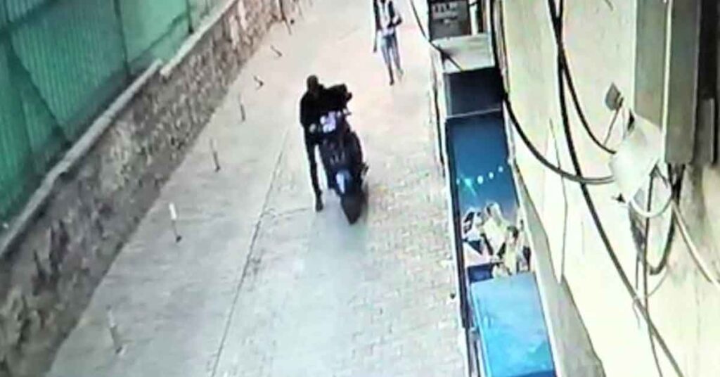 Şanlıurfa'da Motosiklet Hırsızlığı Kameralarda