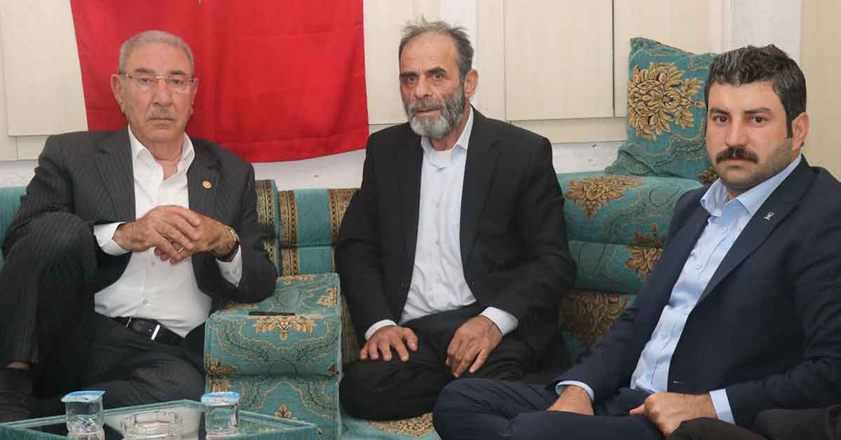 Muhacirler Derneğinden Ak Parti'ye Destek 1 Muhacirler Derneğinden Ak Parti'ye Destek