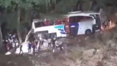 Yolcu Otobüsü Şarampole Devrild! 12 Ölü 19 Yaralı